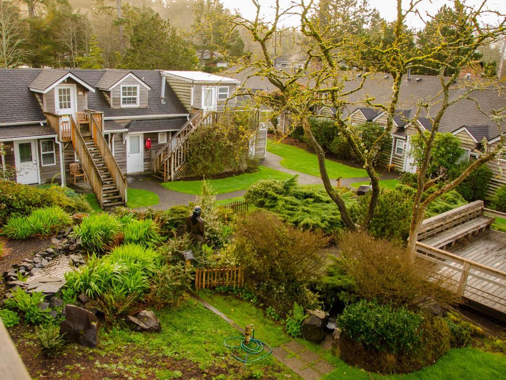 Ecola Creek Lodge キャノンビーチ エクステリア 写真