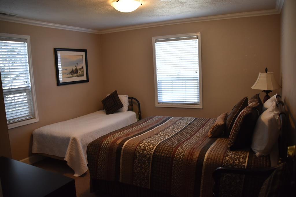 Ecola Creek Lodge キャノンビーチ エクステリア 写真