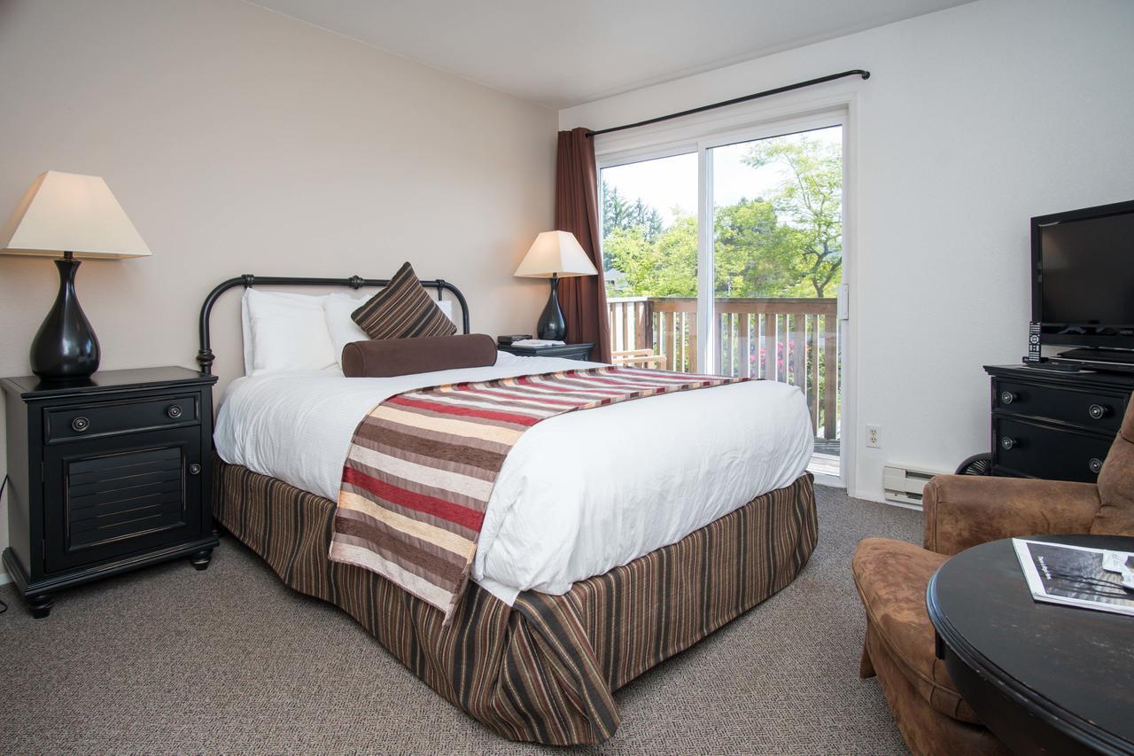 Ecola Creek Lodge キャノンビーチ エクステリア 写真